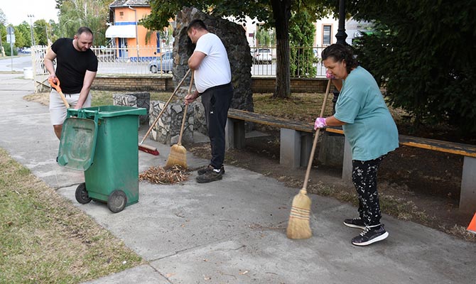 Takarítás és készülődés